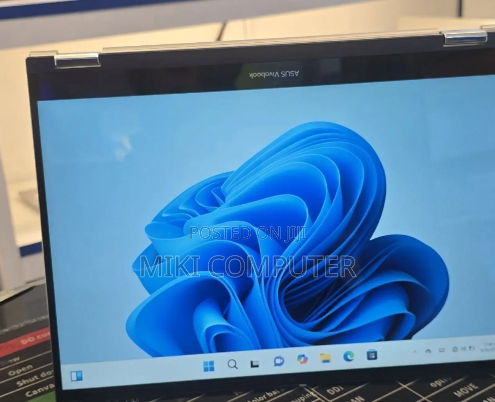 New Laptop Asus VivoBook 15 X505BA 16GB Intel Core I7 SSD 1T