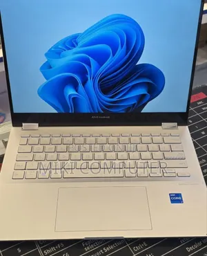 New Laptop Asus VivoBook 15 X505BA 16GB Intel Core I7 SSD 1T