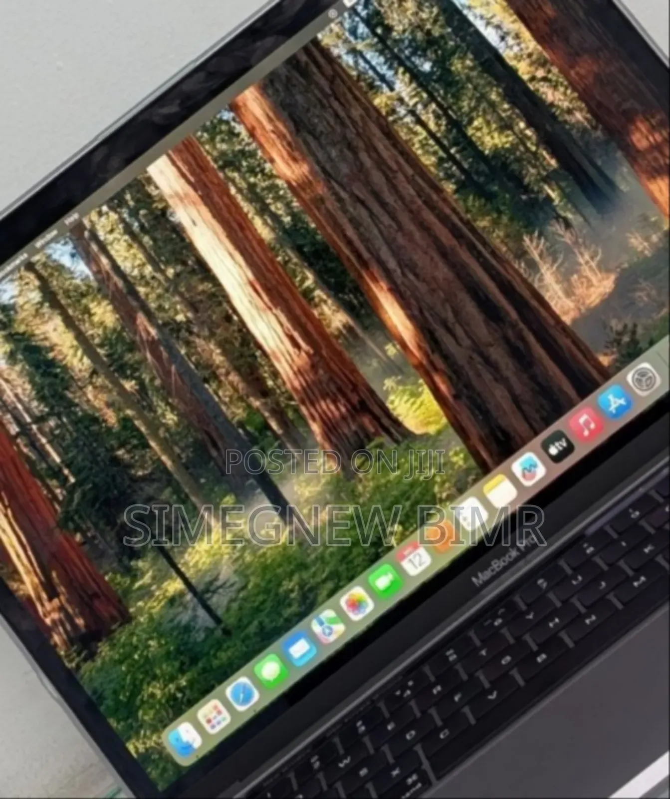 New Laptop Apple MacBook Pro M1 8GB Apple M1 Pro SSD 256GB