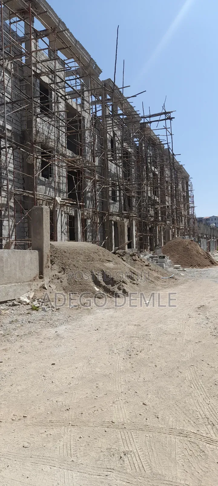 3bdrm Apartment In Metro, Bole For Sale