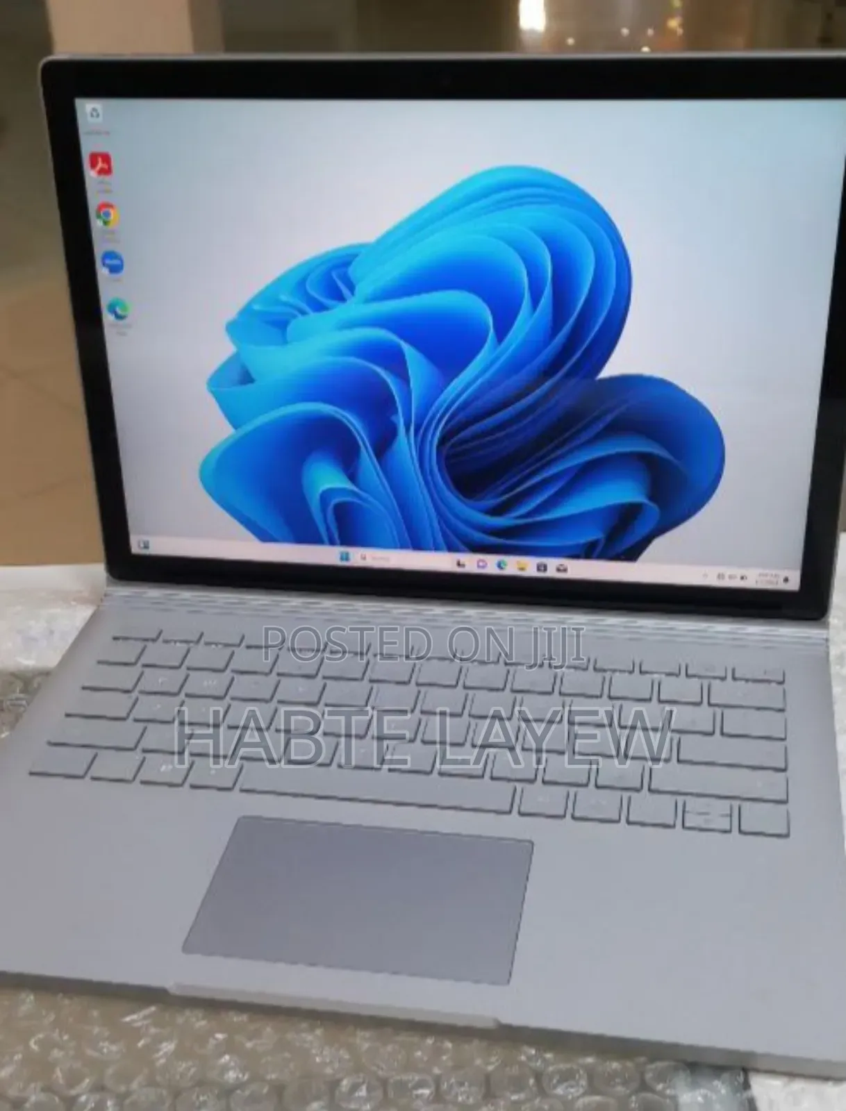 New Laptop Microsoft Surface 16GB Intel Core I7 SSD 256GB