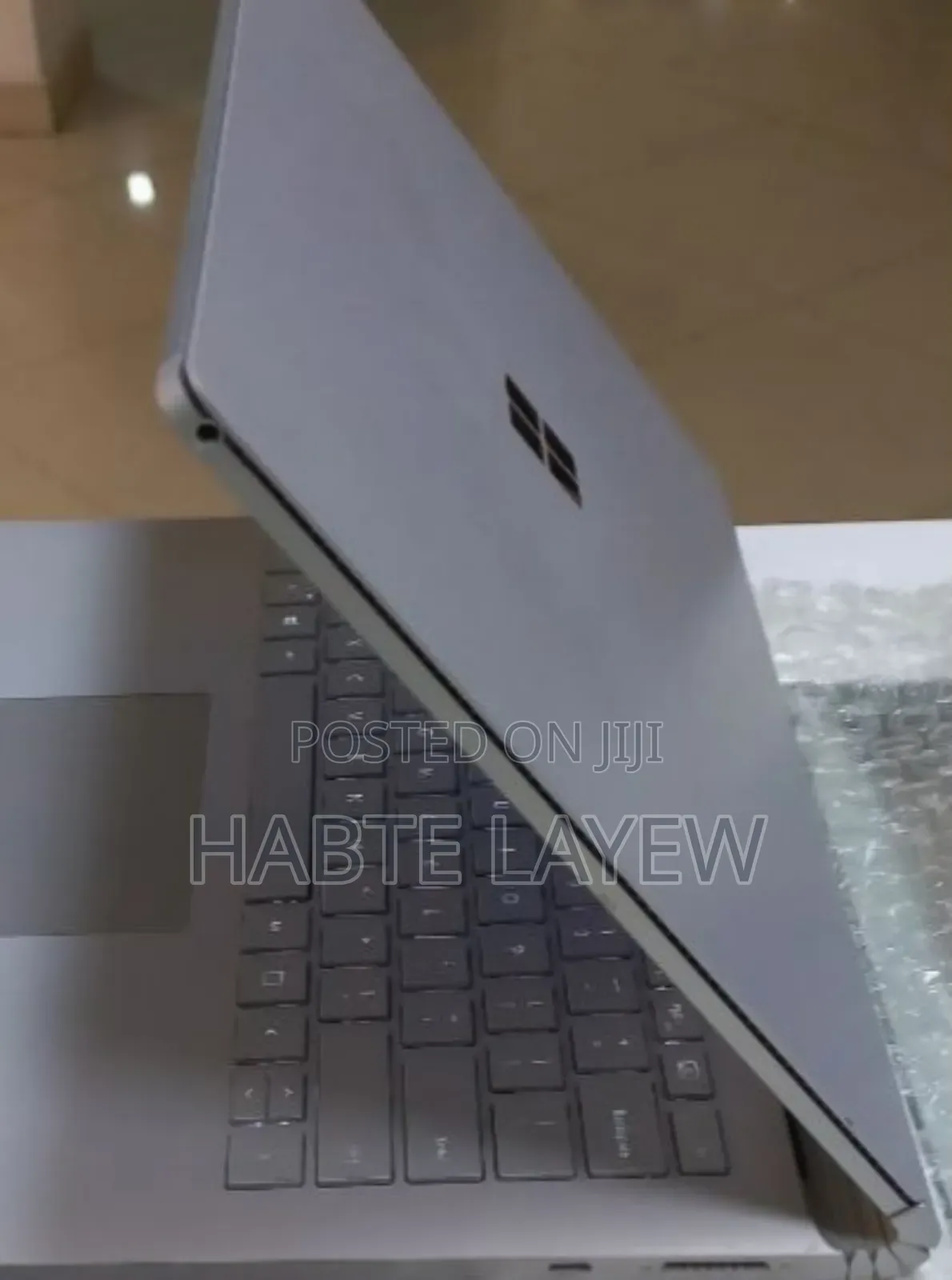 New Laptop Microsoft Surface 16GB Intel Core I7 SSD 256GB