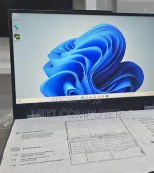 New Laptop Lenovo LOQ 15ARP9 16GB Intel Core I5 SSD 512GB