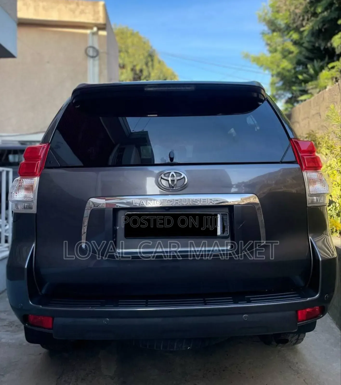 Toyota Land Cruiser Prado 2013 Gray