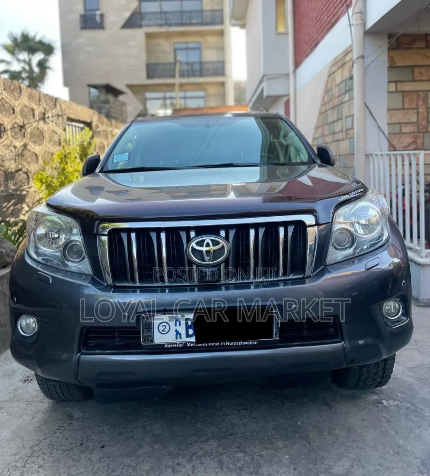Toyota Land Cruiser Prado 2013 Gray