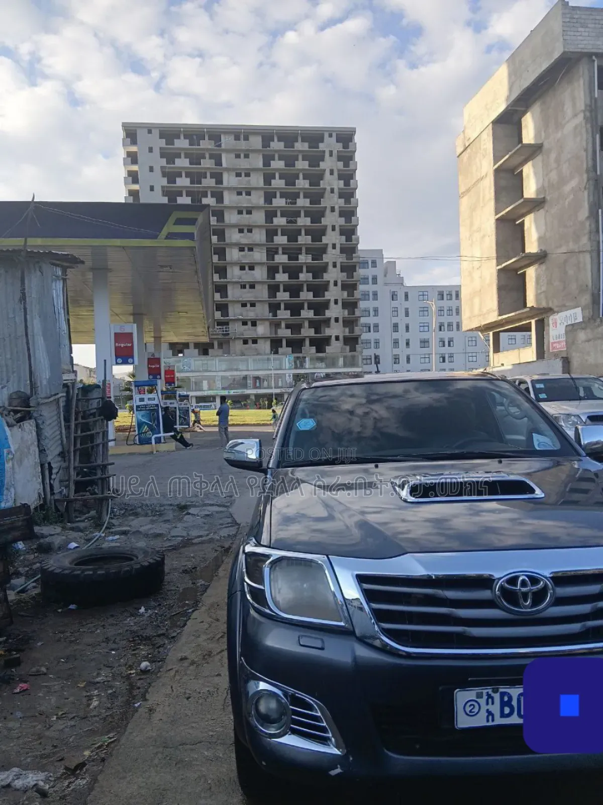 Toyota Hilux 2014 Maroon