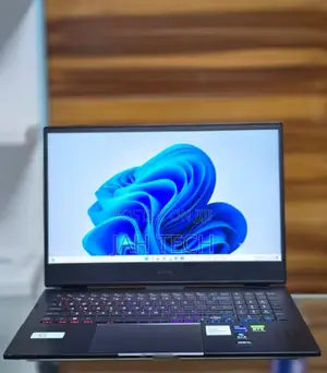 New Laptop HP Omen 16 16GB Intel Core I7 SSD 512GB