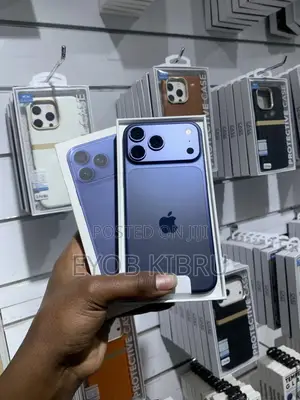 Photo - New Apple iPhone 17 Pro Max 256 GB Blue