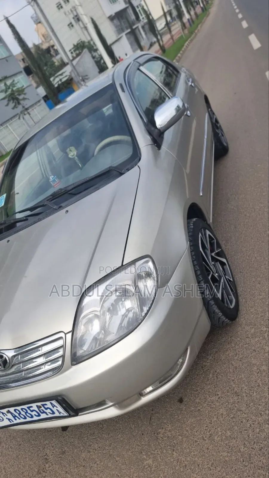 Toyota Corolla Sedan Automatic 2003 Ivory