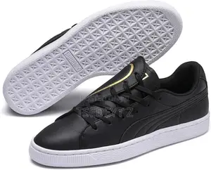 Photo - Puma Basket Crush Emboss Wn'slow-Top Sneakers