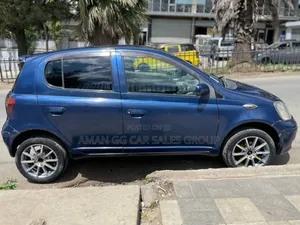 Toyota Vitz 1.0 FWD 3dr 2002 Blue