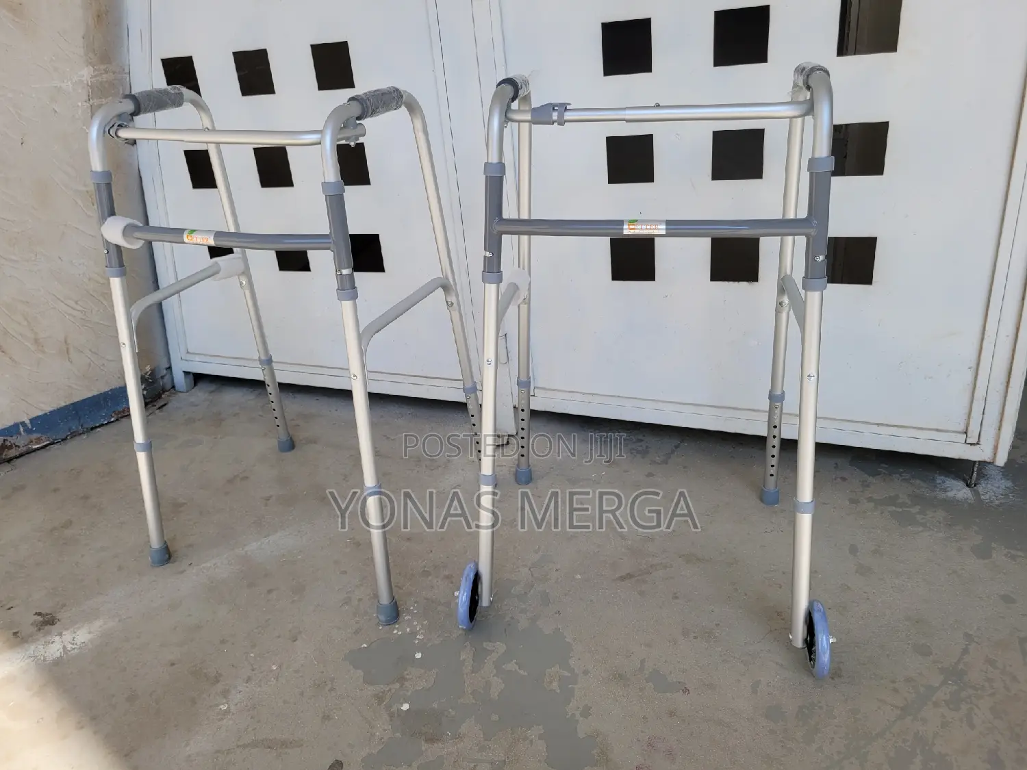 Walking Aid/Walker憯፧Height Adjustable Walker裁₰Unique Features :-Walker