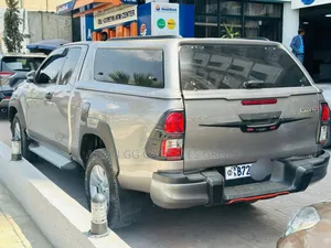 Toyota Hilux 2.4 Diesel 2020 Gray