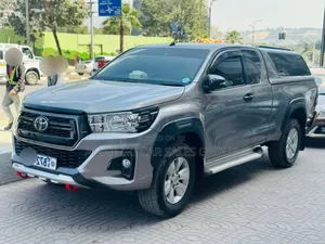 Toyota Hilux 2.4 Diesel 2020 Gray