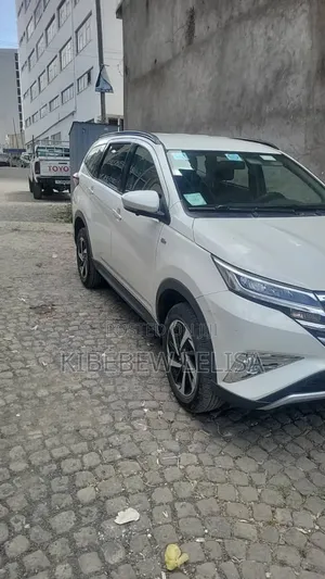 Photo - Toyota Rush 2020 White