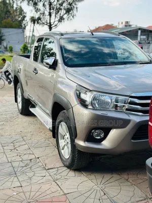 Toyota Hilux 2019 Gray