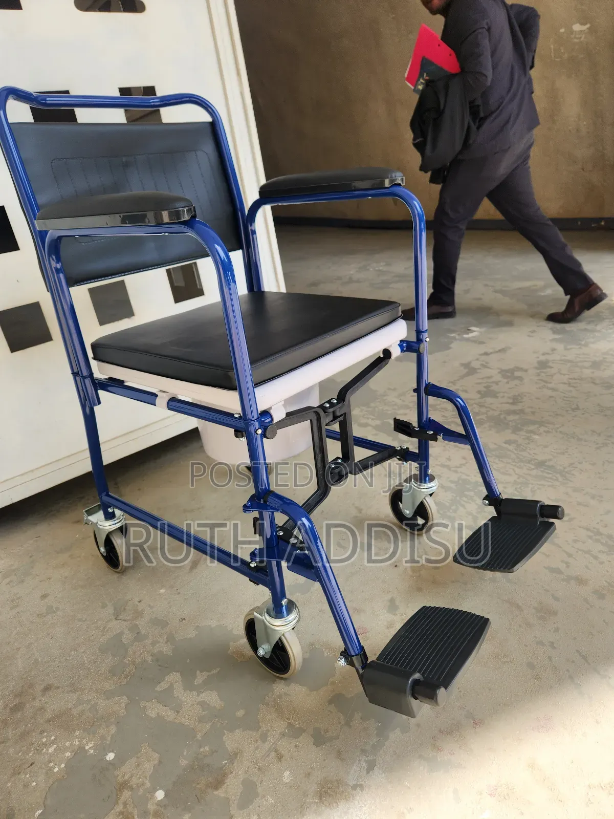 Wheelchair轟動wheelchair奔向commode Wheelchair使命wheelchair痂了wheelchair New