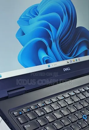 New Laptop Dell 8GB Intel Core I5 SSD 256GB
