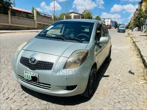 Toyota Yaris 2007 Green