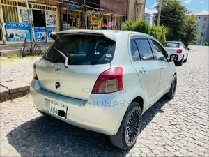 Toyota Yaris 2007 Green