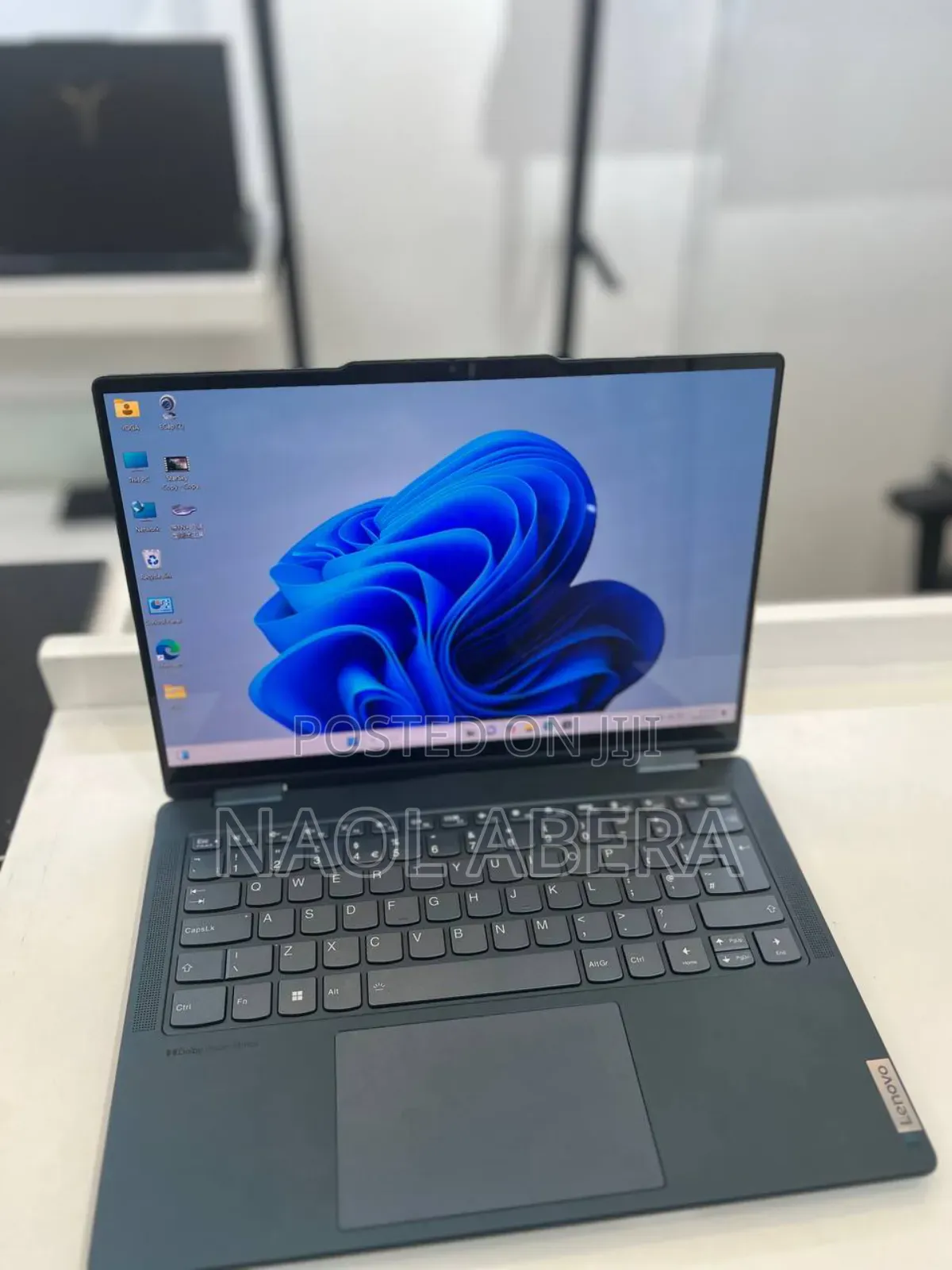 New Laptop Lenovo Yoga 7i 16GB Intel Core Ultra 7 SSD 1T