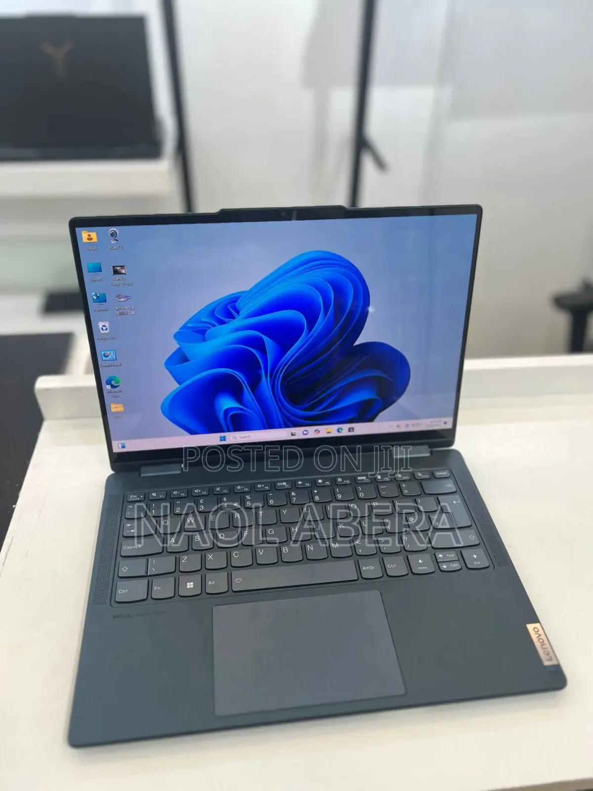 New Laptop Lenovo Yoga 7i 16GB Intel Core Ultra 7 SSD 1T