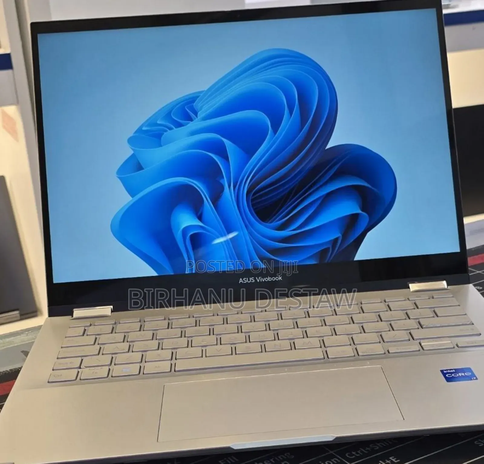 New Laptop Asus 16GB Intel Core I7 SSD 1T