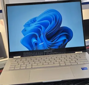 New Laptop Asus 16GB Intel Core I7 SSD 1T