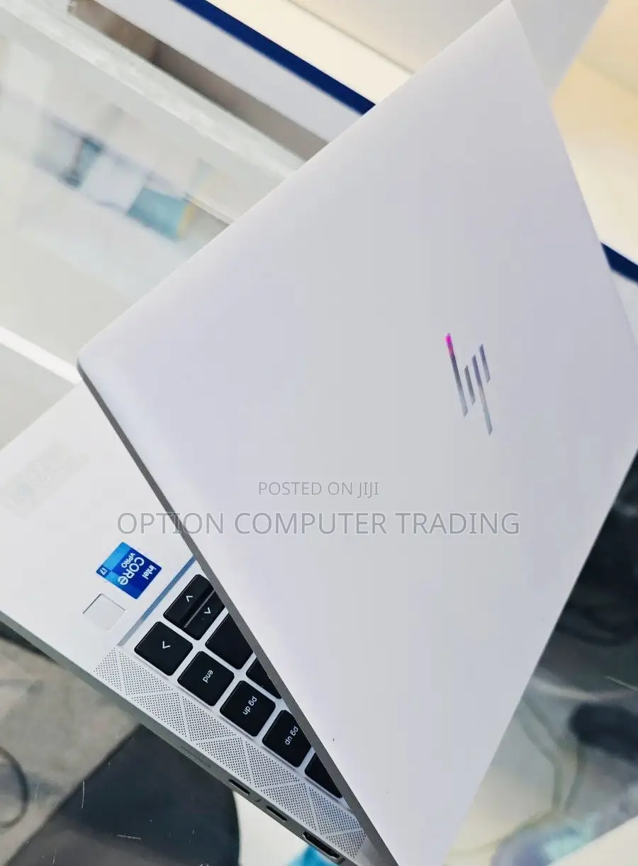 New Laptop HP EliteBook 840 G8 16GB Intel Core I7 SSD 512GB
