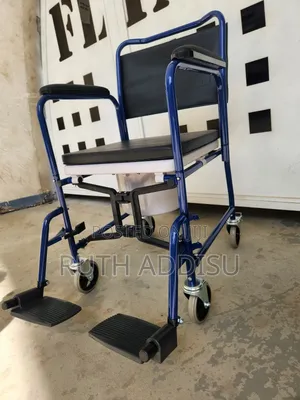Photo - Bed Room Side Chair Wheelchair輕鬆commode Wheelchair痲你brand New Commode