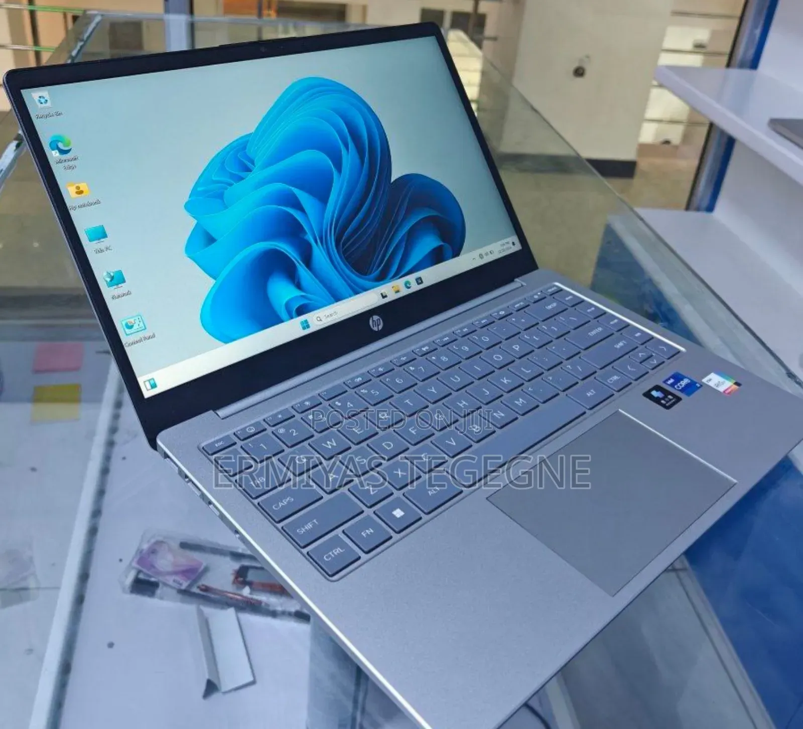 New Laptop HP Stream Notebook 16GB Intel Core I7 SSD 1T