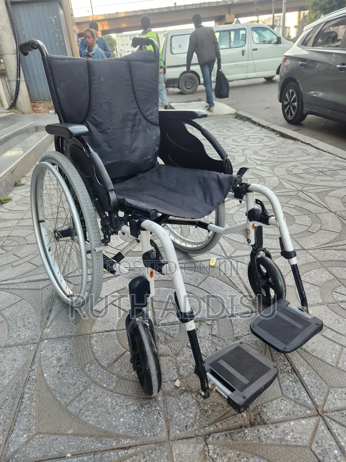 Foldable European Standard Wheelchair軟件wheelchair做法wheelchair Medical