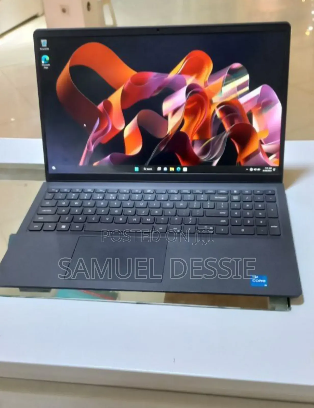 New Laptop Dell Vostro 3520 16GB Intel Core I5 SSD 512GB