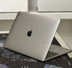 New Laptop Apple MacBook Pro 2016 16GB Intel Core I7 SSD 512GB