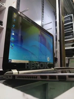 Laptop HP Pavilion 15 8GB AMD A8 HDD 750GB