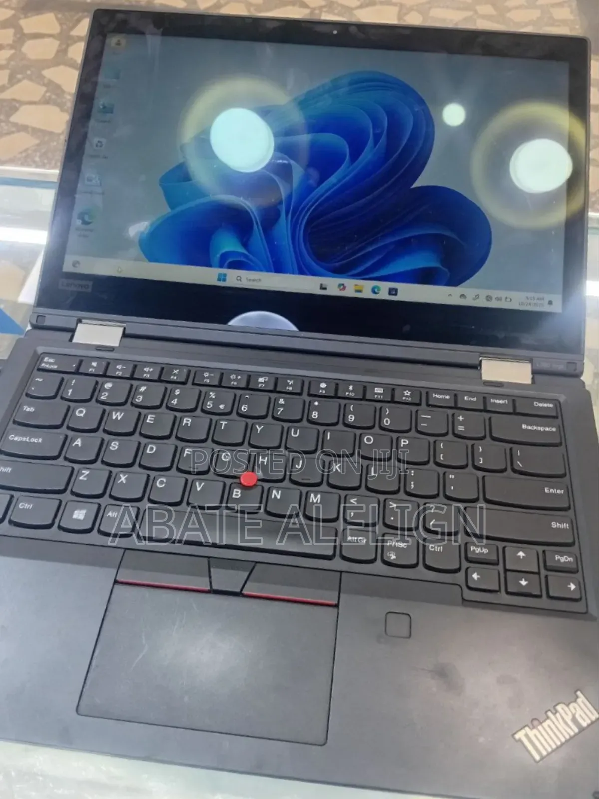 New Laptop Lenovo ThinkPad Yoga 370 16GB Intel Core I5 SSD 512GB