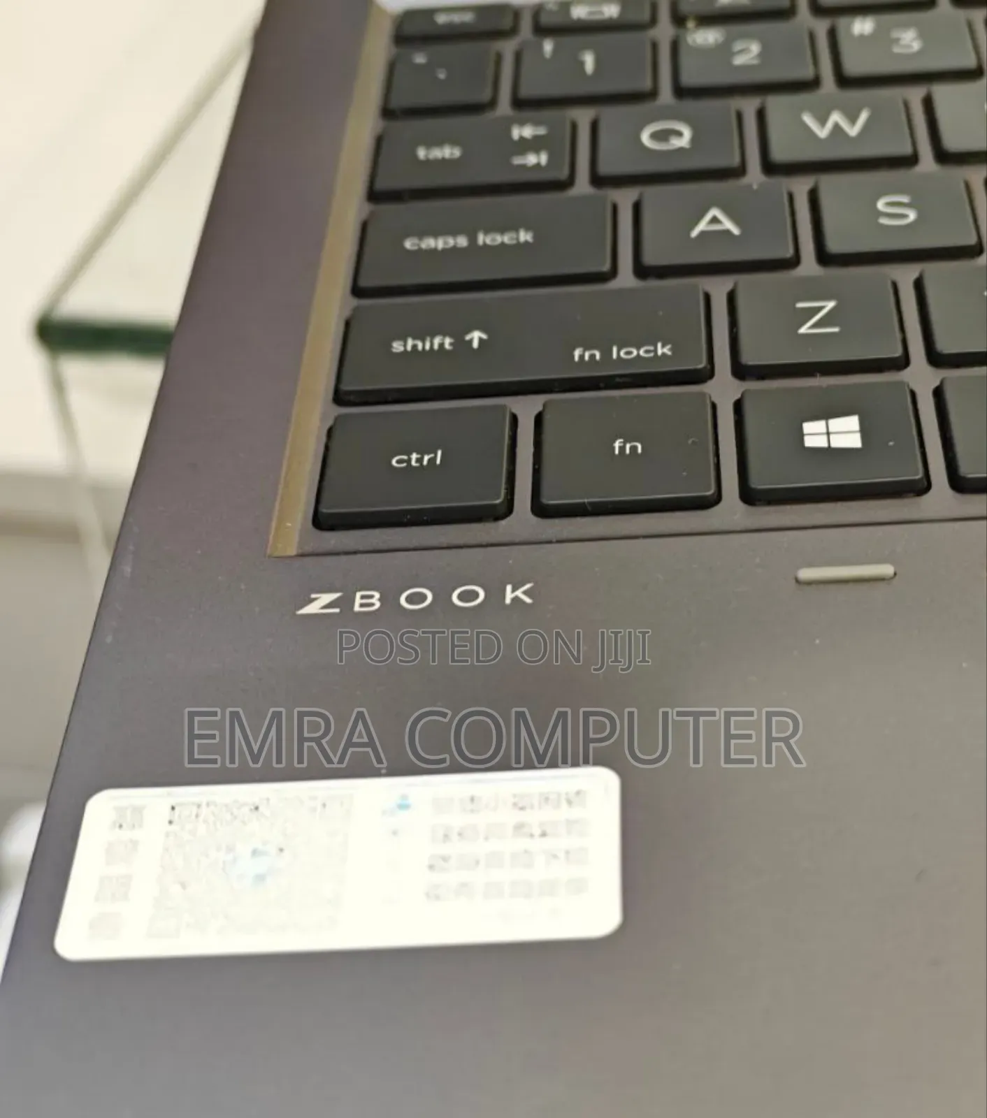 New Laptop HP ZBook Firefly 15 G7 16GB Intel Core I7 SSD 512GB