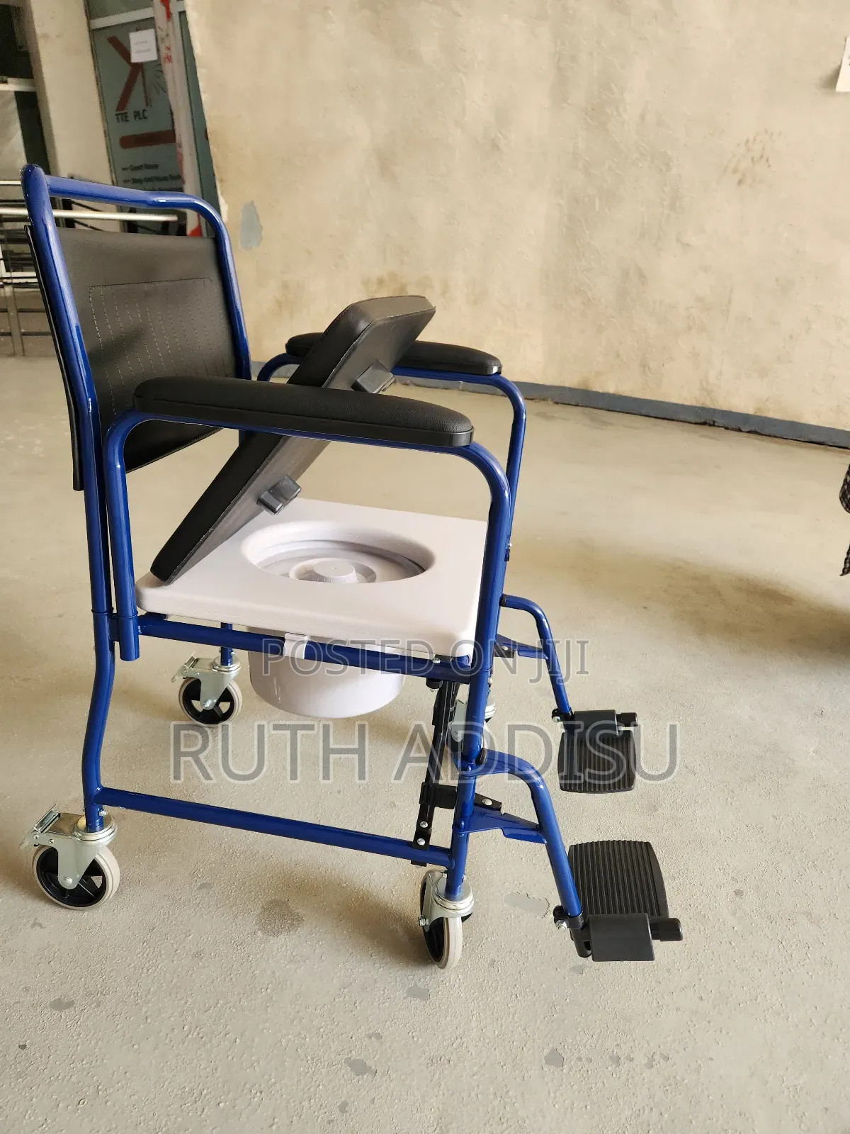 Wheelchair轟出almunium Wheelchair軟體medical Commode Wheelchair Almunium