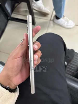 Photo - Samsung Galaxy S24 Ultra 256 GB Silver