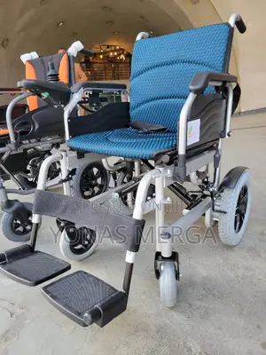 Photo - Electrical Wheelchair靠汞motorised Wheelchair With Patient Own Control