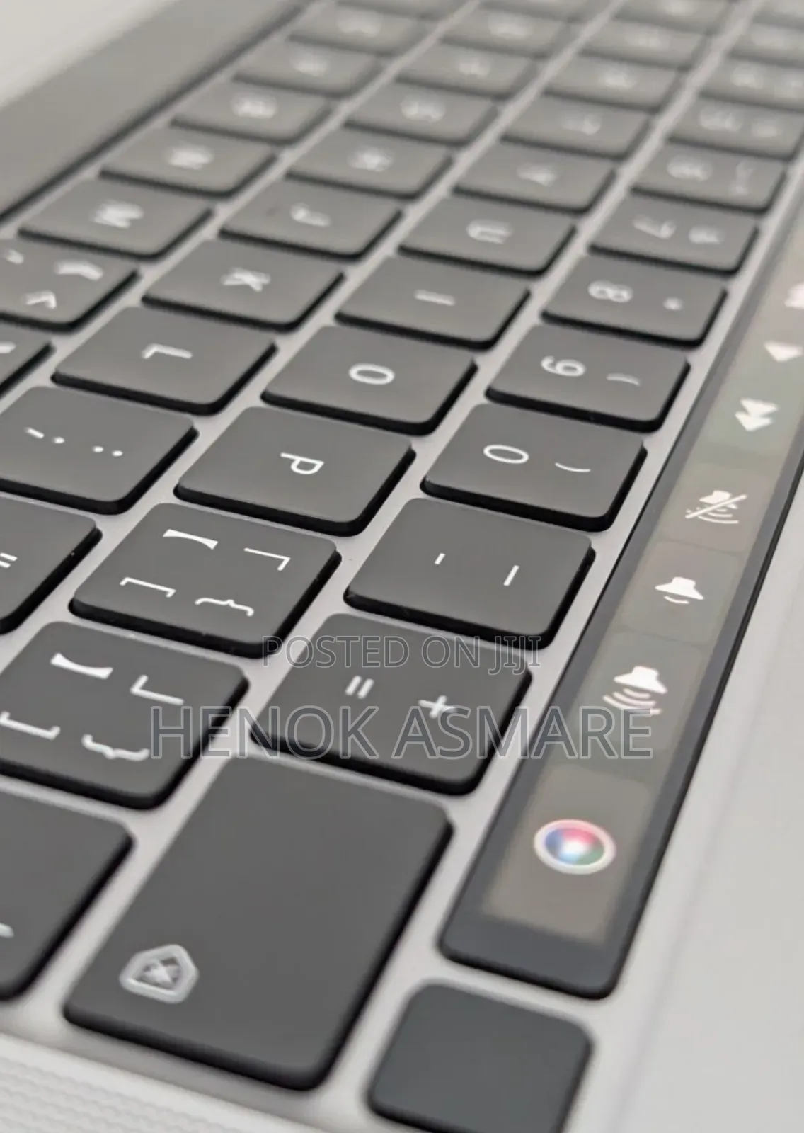 New Laptop Apple MacBook Pro 8GB Apple M2 SSD 256GB