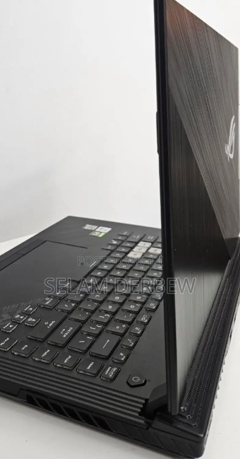 New Laptop Asus ROG Strix G15 16GB Intel Core I7 SSD 512GB