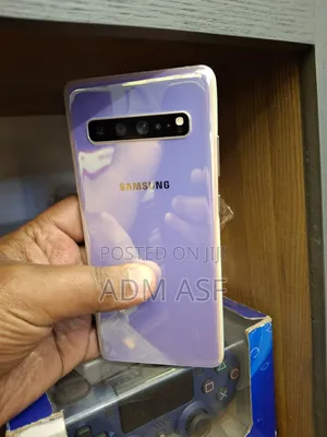 Photo - Samsung Galaxy S10 5G 512 GB Blue