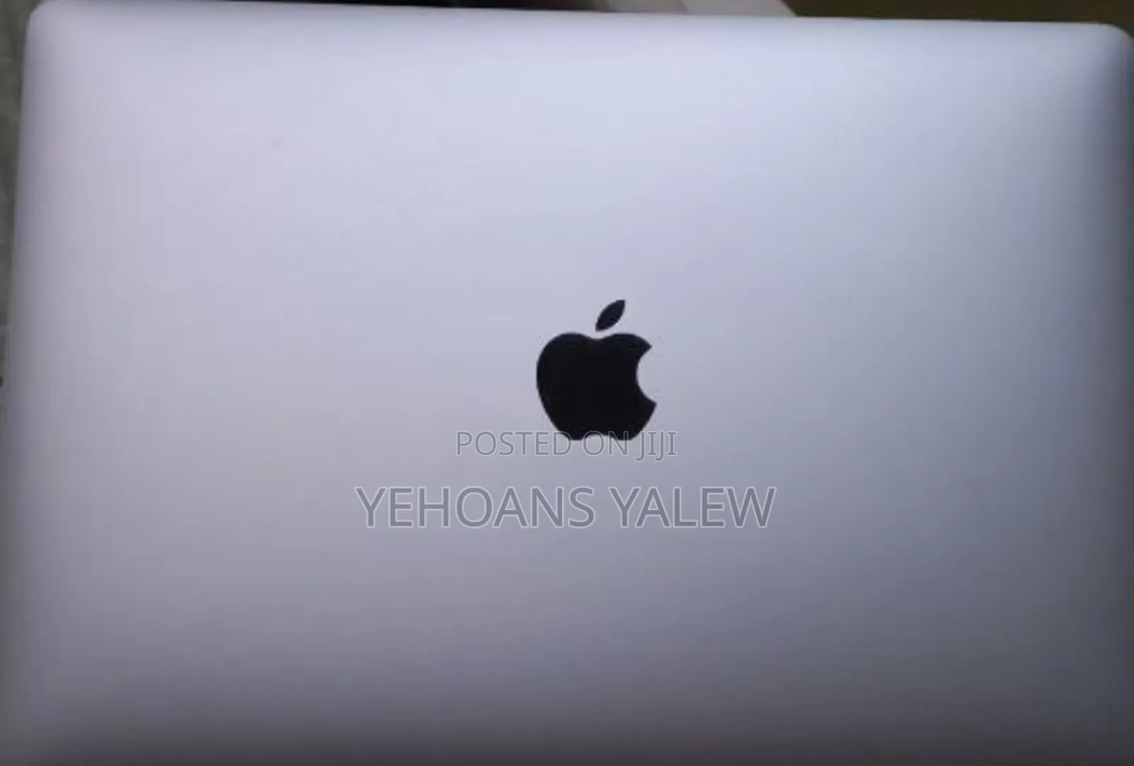 New Laptop Apple MacBook Pro 2020 M1 16GB Apple M1 Pro SSD 256GB