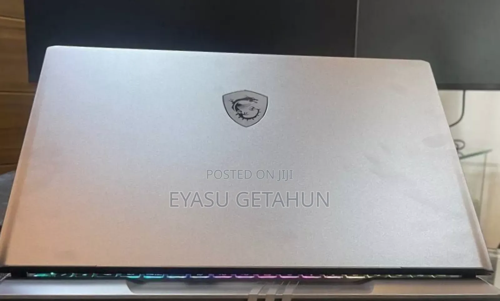 New Laptop MSI Vector 16 HX AI A2XWIG 16GB Intel Core Ultra 7 SSD 1T