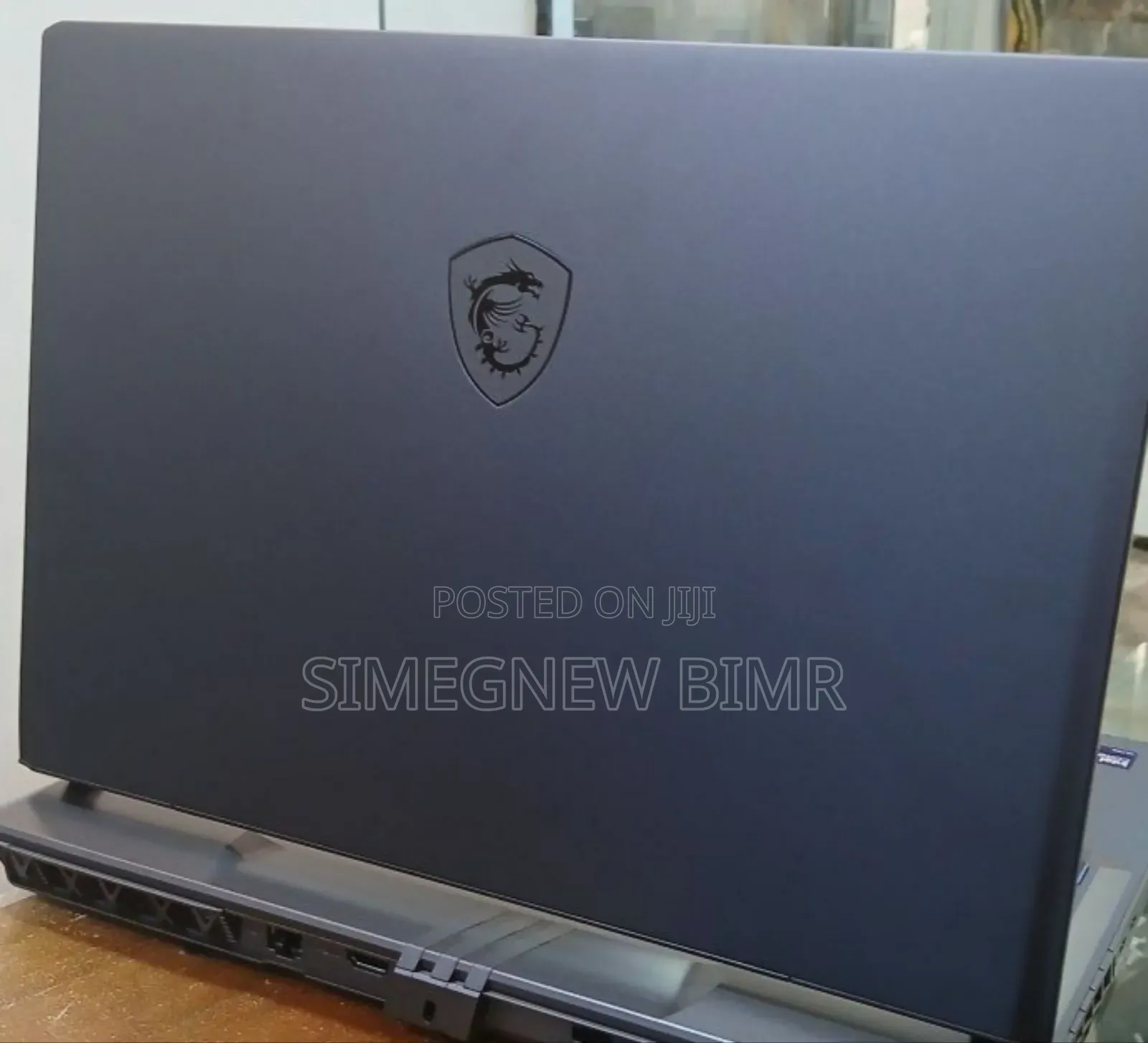 New Laptop MSI Vector 16 HX AI A2XWIG 16GB Intel Core Ultra 7 SSD 1T