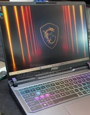 New Laptop MSI Vector 16 HX AI A2XWIG 16GB Intel Core Ultra 7 SSD 1T