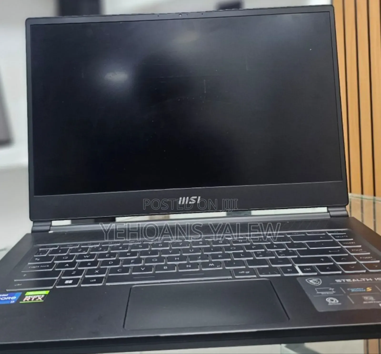 New Laptop MSI Stealth 16 AI Studio 16GB Intel Core I7 SSD 1T