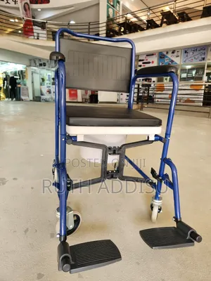 Photo - Commode Wheelchair考試wheelchair袏了commode Wheelchair麩我wheelchair Poty