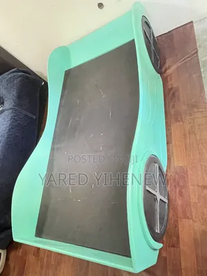 የሚሸጥ የልጆች አልጋ